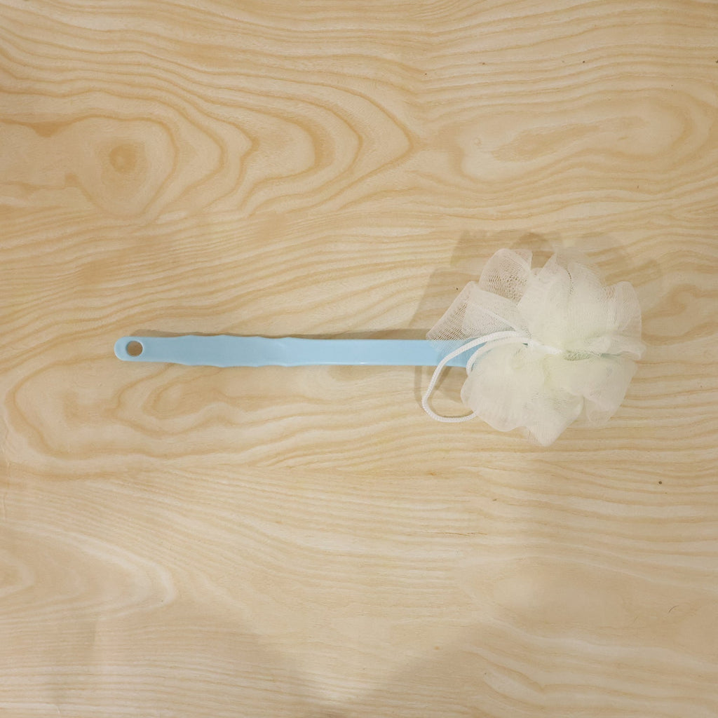 Efficient back scrubber brush for bathing